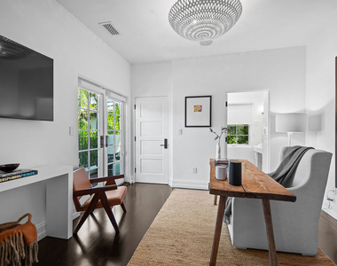 9928 Toluca Lake Avenue - Photo Thumbnail 29