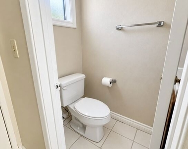 11735 Valley View Avenue - Photo Thumbnail 8