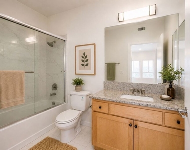 12132 Hart Street - Photo Thumbnail 11