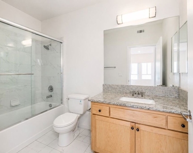 12132 Hart Street - Photo Thumbnail 12