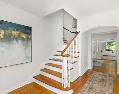 620 N Cherokee Avenue - Photo Thumbnail 1
