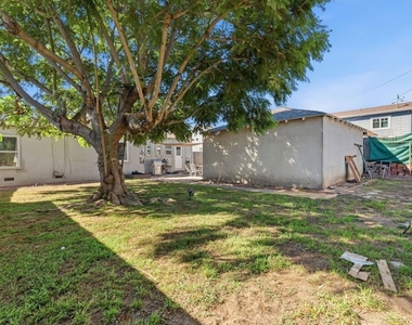 6651 W 88th Street - Photo Thumbnail 23