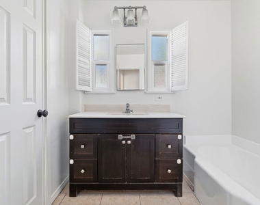 6651 W 88th Street - Photo Thumbnail 14