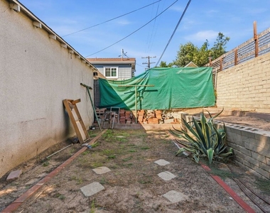 6651 W 88th Street - Photo Thumbnail 24