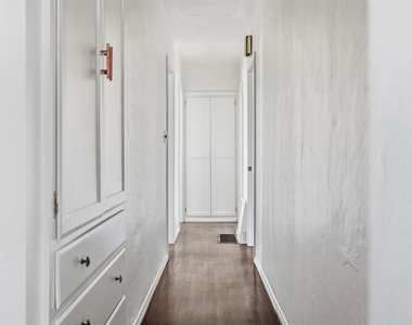 6651 W 88th Street - Photo Thumbnail 18