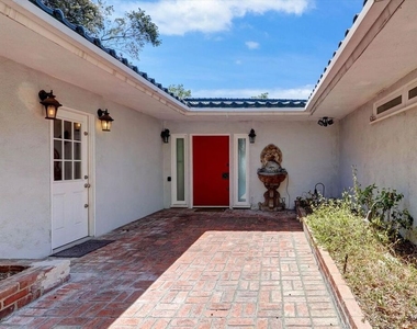 2200 Outpost Drive - Photo Thumbnail 2
