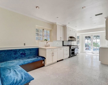 2200 Outpost Drive - Photo Thumbnail 5