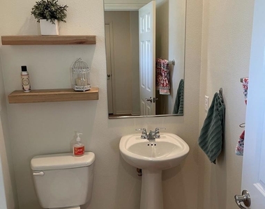1686 Santa Carolina Rd. - Photo Thumbnail 16