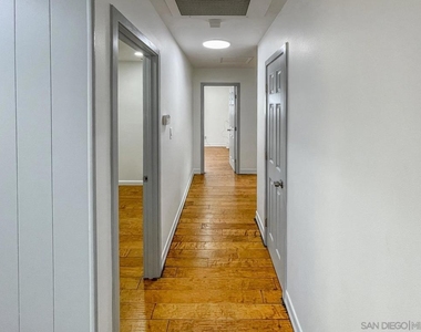 902 Taft Ave - Photo Thumbnail 11