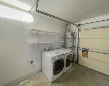902 Taft Ave - Photo Thumbnail 24