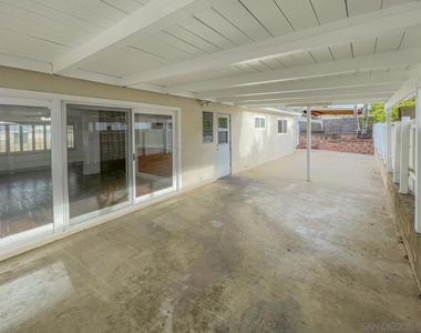 902 Taft Ave - Photo Thumbnail 20