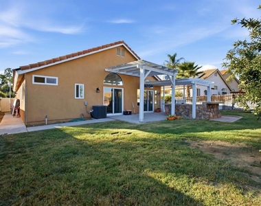 39766 Del Val Dr - Photo Thumbnail 30