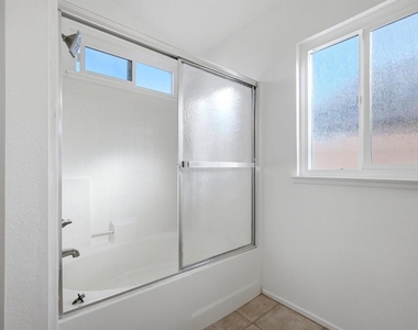39766 Del Val Dr - Photo Thumbnail 23