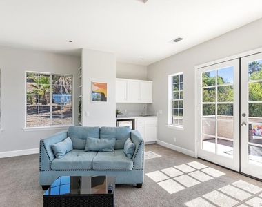 1696 Gil Way - Photo Thumbnail 28