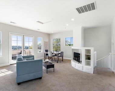 1696 Gil Way - Photo Thumbnail 29