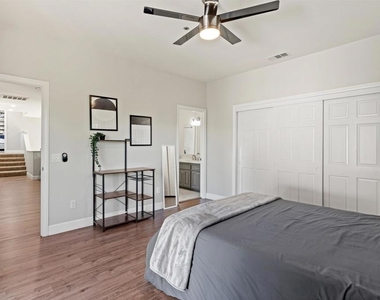 1696 Gil Way - Photo Thumbnail 23