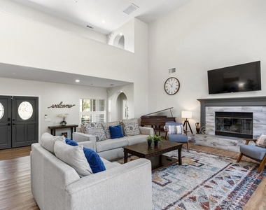 1696 Gil Way - Photo Thumbnail 6