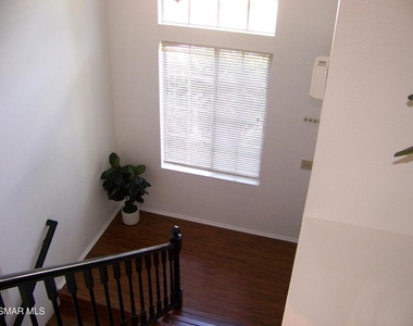 31005 Lexington Way - Photo Thumbnail 9