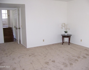 31005 Lexington Way - Photo Thumbnail 15