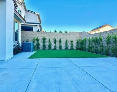 74240 Becker Street - Photo Thumbnail 20