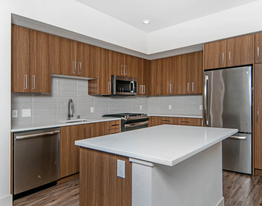 1355 El Camino Real - Photo Thumbnail 7