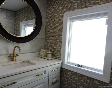 18 Leach Street - Photo Thumbnail 2