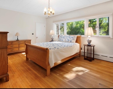 500 N Lake Boulevard - Photo Thumbnail 10