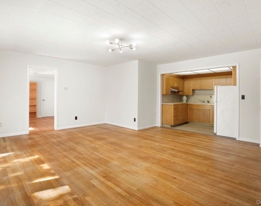500 N Lake Boulevard - Photo Thumbnail 18