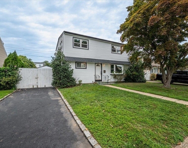 54 Ketcham Avenue - Photo Thumbnail 1