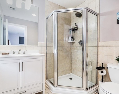 186 Woodside Avenue - Photo Thumbnail 20