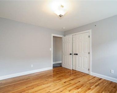 186 Woodside Avenue - Photo Thumbnail 9