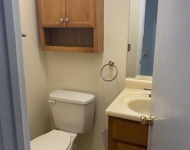 56 Sterling Place - Photo Thumbnail 3
