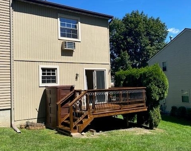 56 Sterling Place - Photo Thumbnail 19