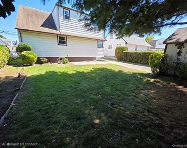 66 Gates Avenue - Photo Thumbnail 15