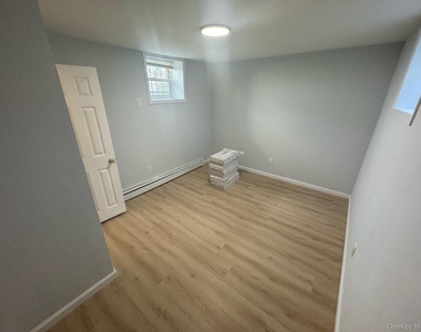 33 Union Lane - Photo Thumbnail 11