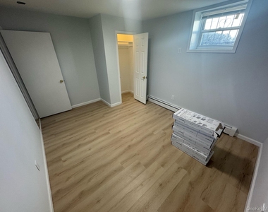 33 Union Lane - Photo Thumbnail 12