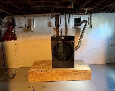 2100 Hillside Avenue - Photo Thumbnail 18