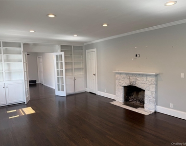 2100 Hillside Avenue - Photo Thumbnail 2