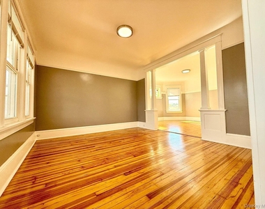 30 Manitou Avenue - Photo Thumbnail 20
