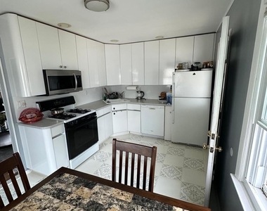 32 Terrace Place - Photo Thumbnail 8