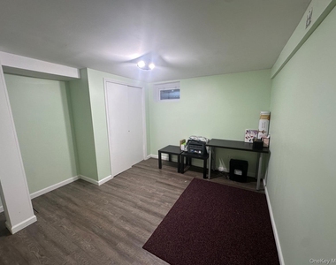 32 Terrace Place - Photo Thumbnail 11