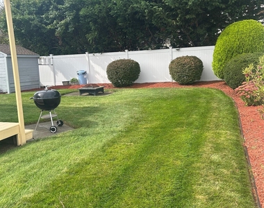 50 Willow Lane - Photo Thumbnail 8