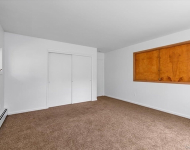 22 Putnam Avenue - Photo Thumbnail 10