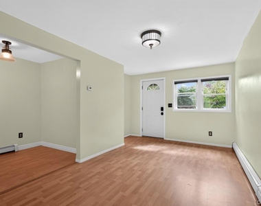 2084 Washington Street - Photo Thumbnail 1