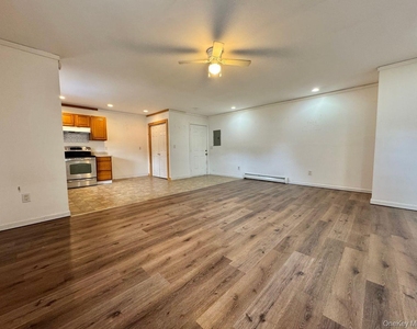 2815 Church Street - Photo Thumbnail 3