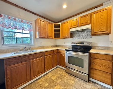 2815 Church Street - Photo Thumbnail 5