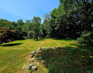 16 Ernest Lane - Photo Thumbnail 10