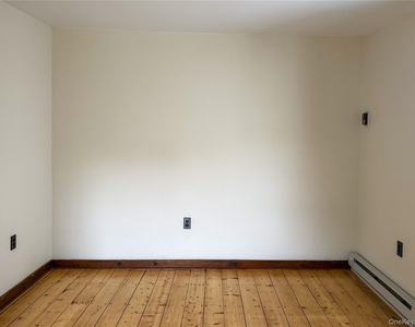 5 North Road - Photo Thumbnail 13