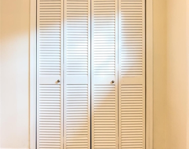456 N Liberty Drive - Photo Thumbnail 9