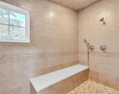 310 E Montauk Highway - Photo Thumbnail 23